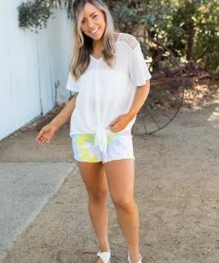 Boutique Simplified Spirited Front Tie Top In White