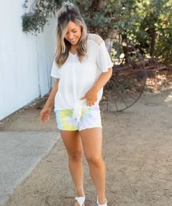 Boutique Simplified Spirited Front Tie Top In White