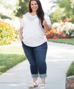 Boutique Simplified Paisley Latte Short Sleeve Top 17 Boutique Simplified Paisley Latte Short Sleeve Top