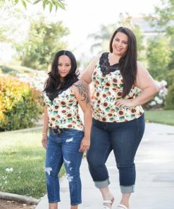 Boutique Simplified Be Happy Lace Trim Tank