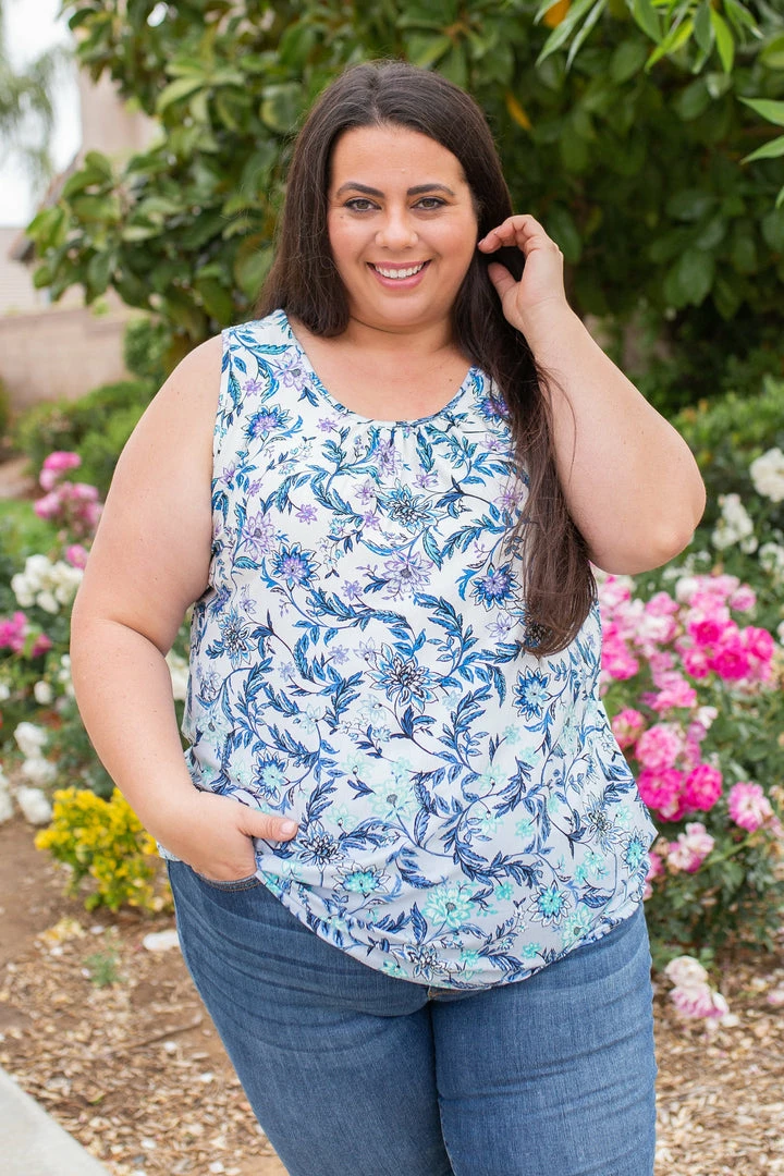 Boutique Simplified Ombre Floral Sleeveless Top 2 Boutique Simplified Ombre Floral Sleeveless Top