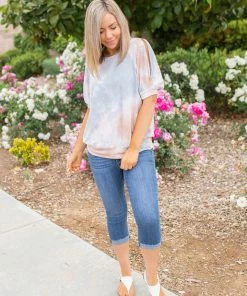 Boutique Simplified Silver Fox Short Sleeve Top