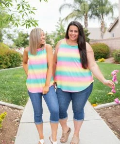 Boutique Simplified Totally Radical Sleeveless Top