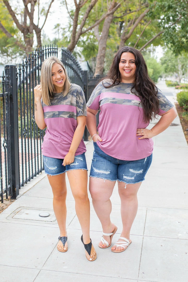 Boutique Simplified Woman Rising Colorblock Top 2 Boutique Simplified Woman Rising Colorblock Top