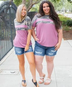 Boutique Simplified Woman Rising Colorblock Top 12 Boutique Simplified Woman Rising Colorblock Top