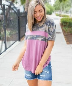 Boutique Simplified Woman Rising Colorblock Top