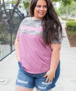 Boutique Simplified Woman Rising Colorblock Top 17 Boutique Simplified Woman Rising Colorblock Top