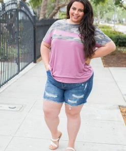 Boutique Simplified Woman Rising Colorblock Top 19 Boutique Simplified Woman Rising Colorblock Top