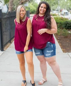 Boutique Simplified Boho Charm Sleeveless Top In Wine