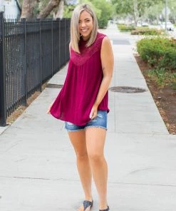 Boutique Simplified Boho Charm Sleeveless Top In Wine