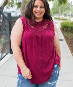 Boutique Simplified Boho Charm Sleeveless Top In Wine