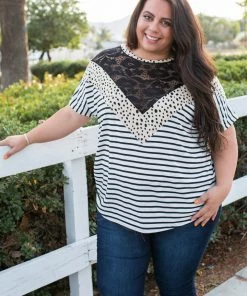 Boutique Simplified So Many Reasons Short Sleeve Top