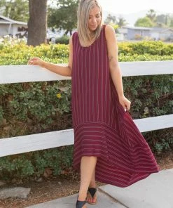 Boutique Simplified Highly Sophisticated Hi-Lo Dress