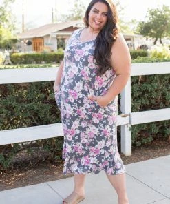 Boutique Simplified Dusty Floral Midi Dress 18 Boutique Simplified Dusty Floral Midi Dress