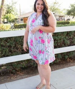 Boutique Simplified Floral Path Tunic Dress