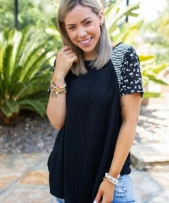 Boutique Simplified Classy Striped Floral Short Sleeve Top