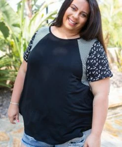 Boutique Simplified Classy Striped Floral Short Sleeve Top