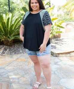 Boutique Simplified Classy Striped Floral Short Sleeve Top