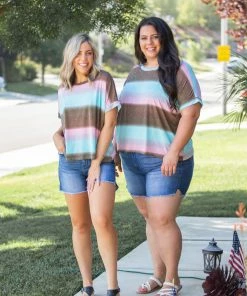 Boutique Simplified Gradiently Striped Boxy Tee