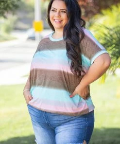 Boutique Simplified Gradiently Striped Boxy Tee