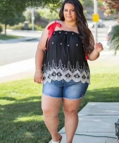 Boutique Simplified Smooth Criminal Sleeveless Top