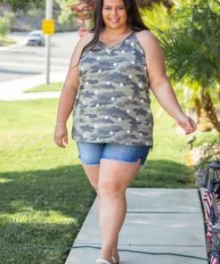 Boutique Simplified Decorated Camo Tank