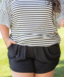 Boutique Simplified Blacked Out Harem Shorts 6 Boutique Simplified Blacked Out Harem Shorts