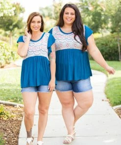 Boutique Simplified The Reef Flutter Sleeve