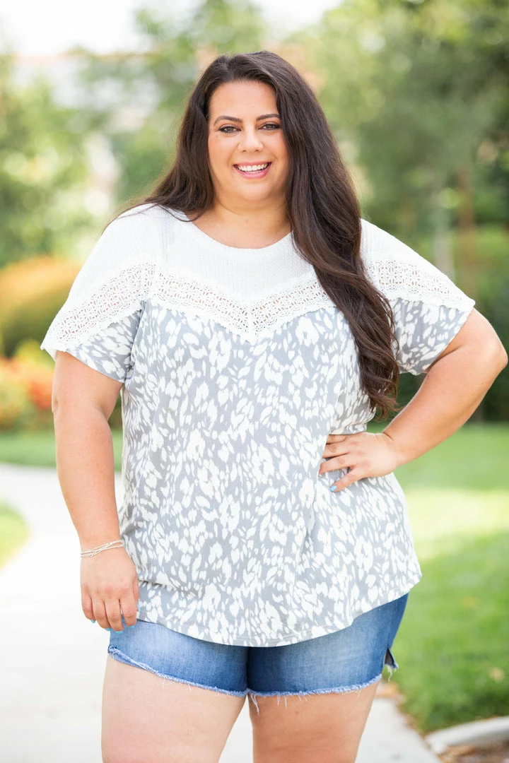 Boutique Simplified Chantilly Lace Dolman 1 Boutique Simplified Chantilly Lace Dolman