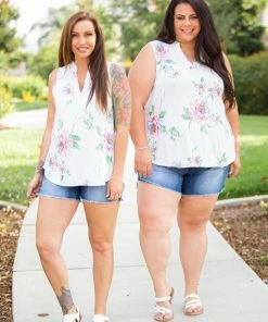 Boutique Simplified Pop Of Floral Sleeveless Gabby