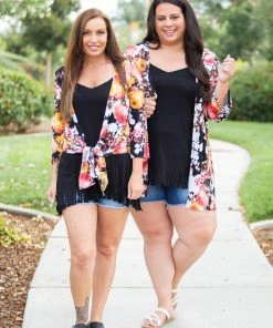 Boutique Simplified Swooning Open Face Kimono