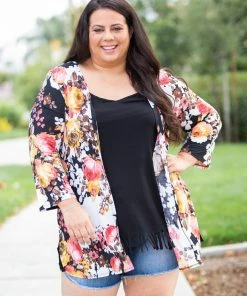 Boutique Simplified Swooning Open Face Kimono