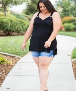 Boutique Simplified Fringed To Perfection Tunic