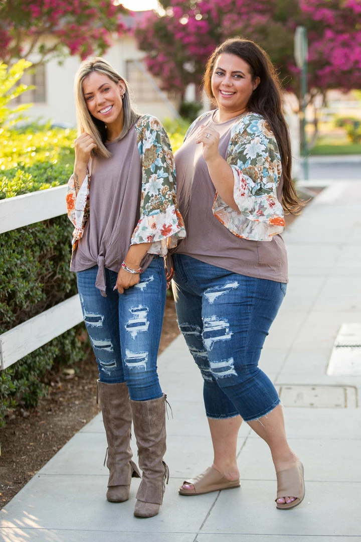 Boutique Simplified The Perfect Compliment Bell Sleeve 3 Boutique Simplified The Perfect Compliment Bell Sleeve