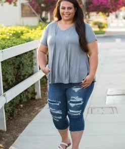 Boutique Simplified Elevated Short Sleeve Top 17 Boutique Simplified Elevated Short Sleeve Top