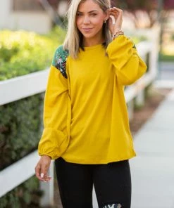 Boutique Simplified The Little Things Long Sleeve Top