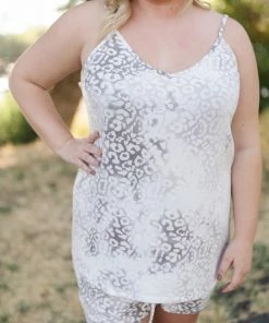 No Ship Drop Ship A Hint Of Tinsel Sleep Tank 1X 12 No Ship Drop Ship A Hint Of Tinsel Sleep Tank 1X