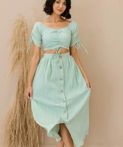 Trendsi Look At Me Crop Top And Midi Skirt Set 9 Trendsi Look At Me Crop Top And Midi Skirt Set