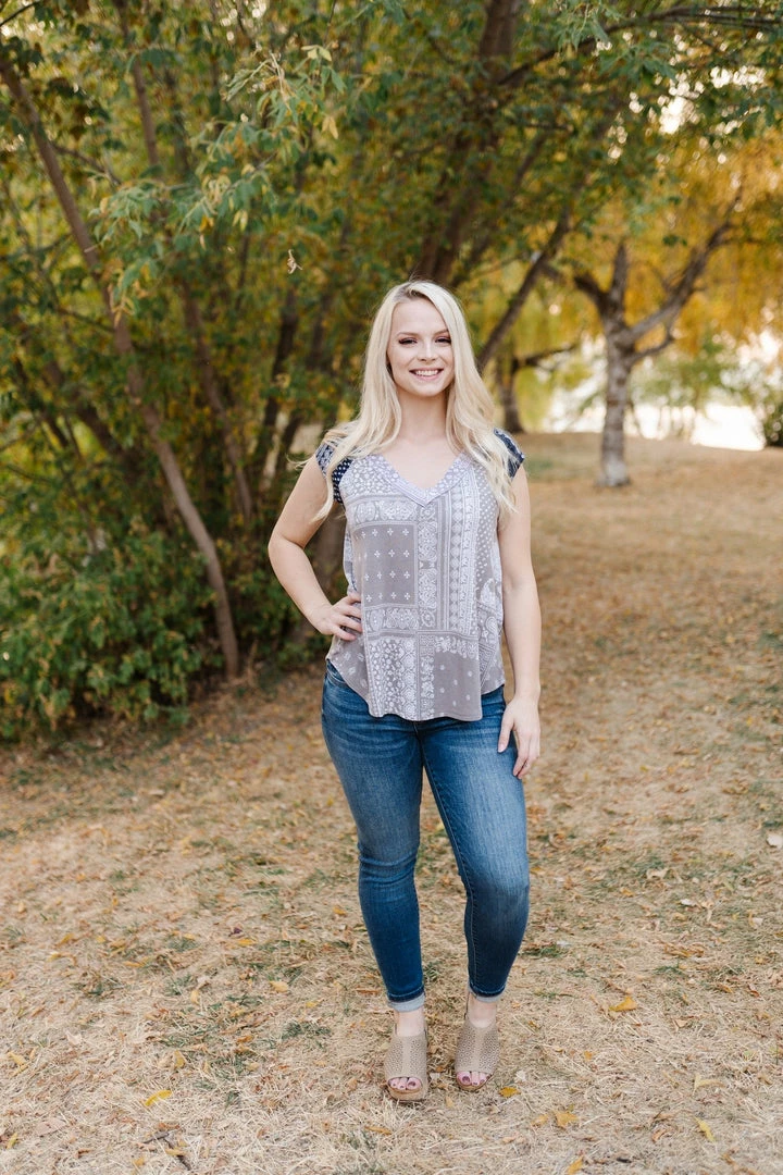 No Ship Drop Ship Pretty As A Picture Paisley Sleeveless Top 7 No Ship Drop Ship Pretty As A Picture Paisley Sleeveless Top