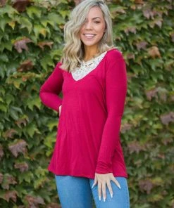 Boutique Simplified Entwined With You Long Sleeve Top In Red