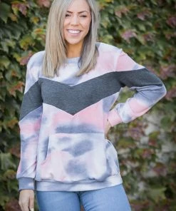 Boutique Simplified Smokey Rose Pullover