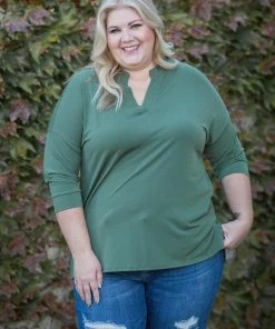 Boutique Simplified Quaint And Comfy 3/4 Sleeve Top In Olive