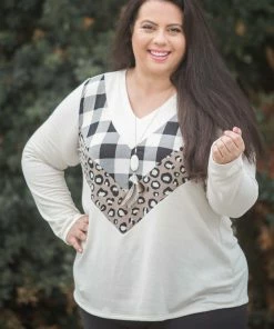 Boutique Simplified Sophistically Edgy Sweater 12 Boutique Simplified Sophistically Edgy Sweater