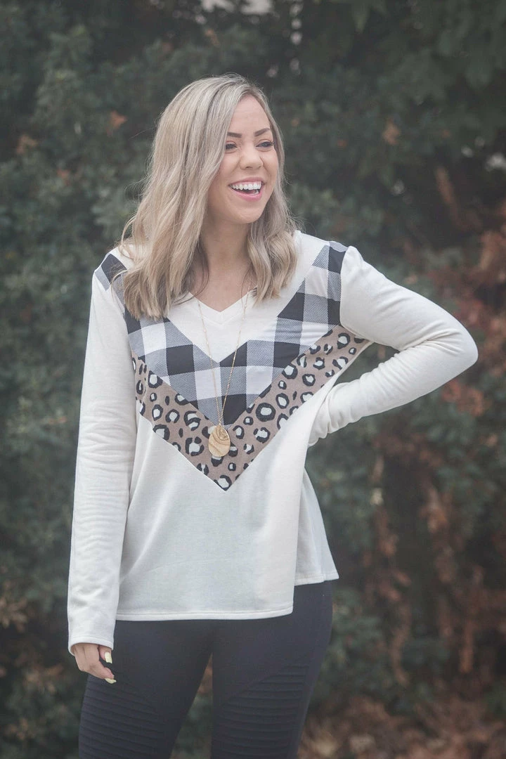 Boutique Simplified Sophistically Edgy Sweater 3 Boutique Simplified Sophistically Edgy Sweater