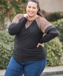 Boutique Simplified Daring & Darling Long Sleeve Top