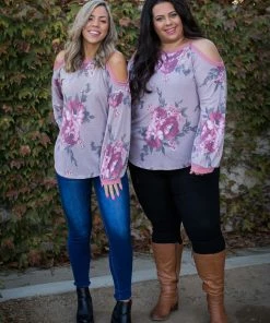 Boutique Simplified Totally Smitten Cold Shoulder