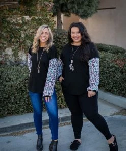 Boutique Simplified Cat & Mouse Waffle Knit Top