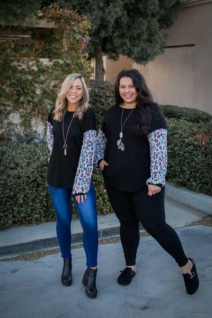 Boutique Simplified Cat & Mouse Waffle Knit Top 2 Boutique Simplified Cat & Mouse Waffle Knit Top