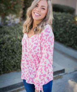 Boutique Simplified Pretty In Pink Waffle Knit Top