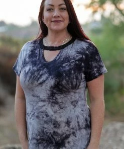 Boutique Simplified Lei In Tie Dye Short Sleeve Top